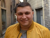 Владислав Иванов