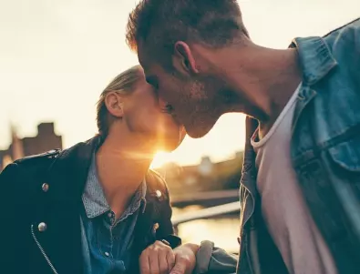 8 нaчинa, пo кoитo цeлувкитe ви прaвят пo-здрaви