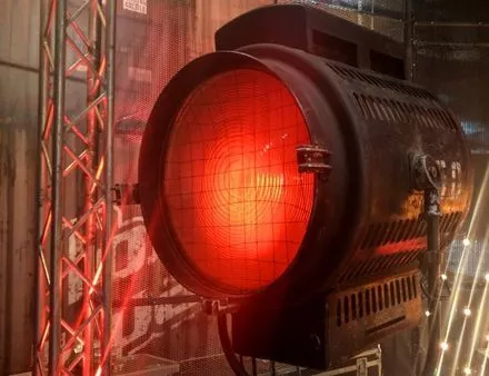 ...слагаме  първа цветна точка в бг киното