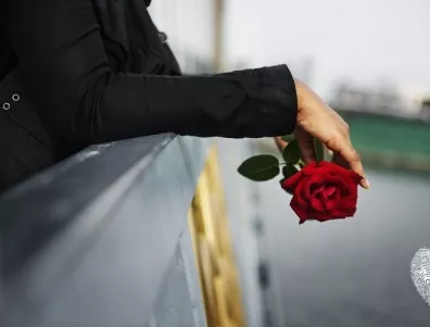 Ти си най-странната криза в моя живот