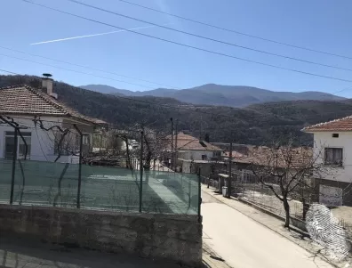 Имаш ли село, имаш всичко!