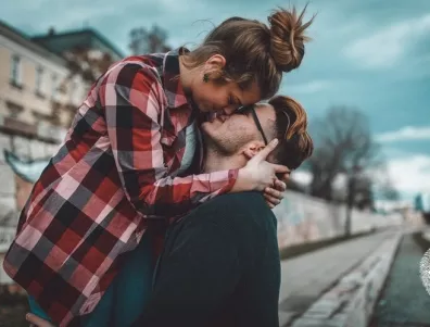 Любов ли е да го опишеш?