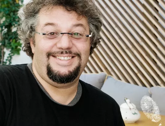 Манол Пейков