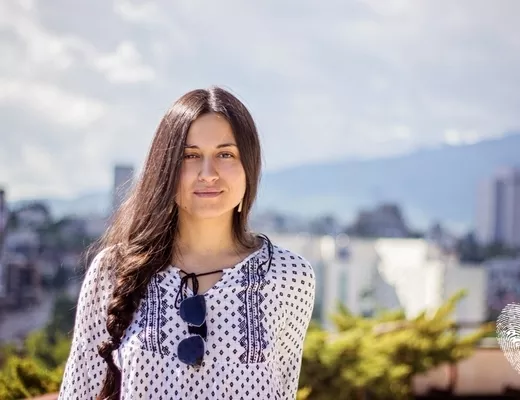 Анна Манолова