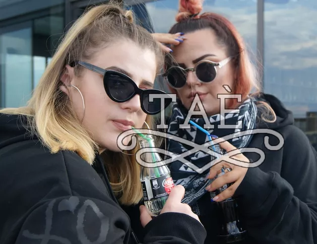 The Angès Èthèrès: Новият блог за plus size мода