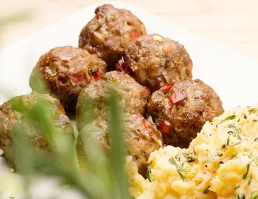 Мачкай наред