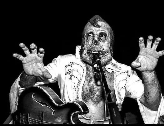 Dead Elvis и The Great Munzini