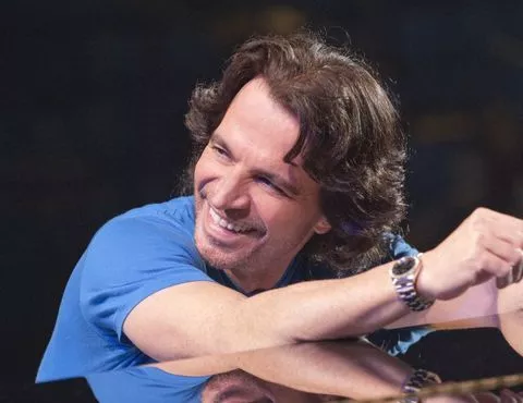 Yanni Live in Concert