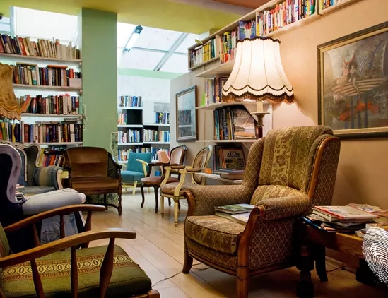 Hot Spot Books & Art