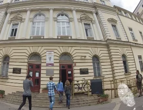 Факултет по журналистика и масова комуникация
