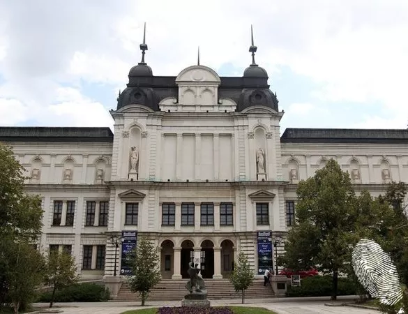 Квадрат 500