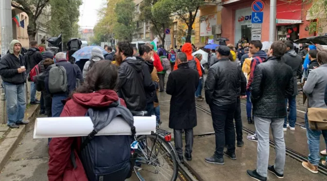 Чувам най-добрите гласове на моето поколение да вият