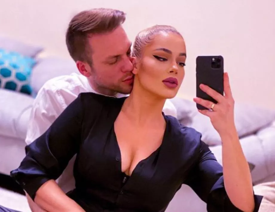 Джаферович е в коледно настроение (СНИМКИ)