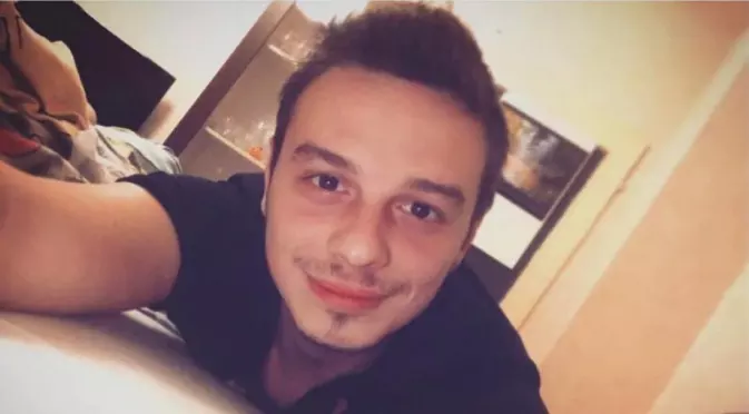 #София вкъщи - Крис Ненков от "София ден и нощ": Готвя италианско, събирам идеи за нов проект и играя онлайн с приятели