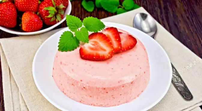 Нискокалоричен и божествено вкусен десерт за малки и големи