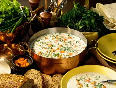 Спаначена яхния с картофи