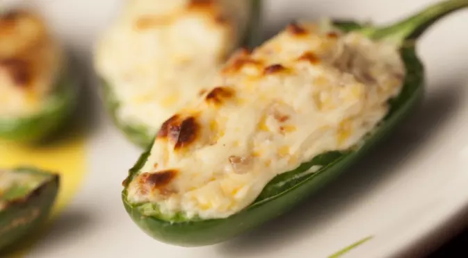 Бързо, но вкусно ястие с чушки и кренвирш - ето как да го приготвите