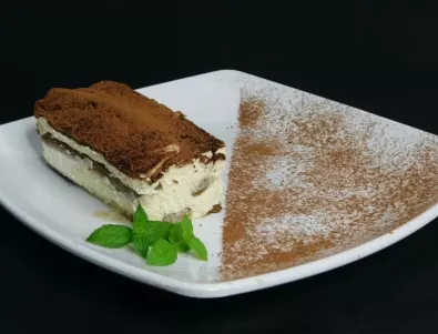 Тирамису с готов крем и без печене - бързо, лесно и вкусно
