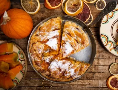 Божествено вкусен тиквеник с галета и канела