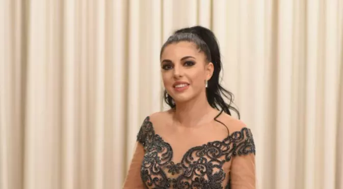 Ето за къде замина Елвира от "Ергенът" с гаджето си (СНИМКИ)