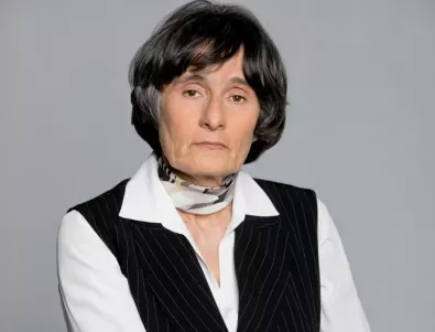 Писателката Здравка Евтимова: 90% от писането е родено от трудности в живота