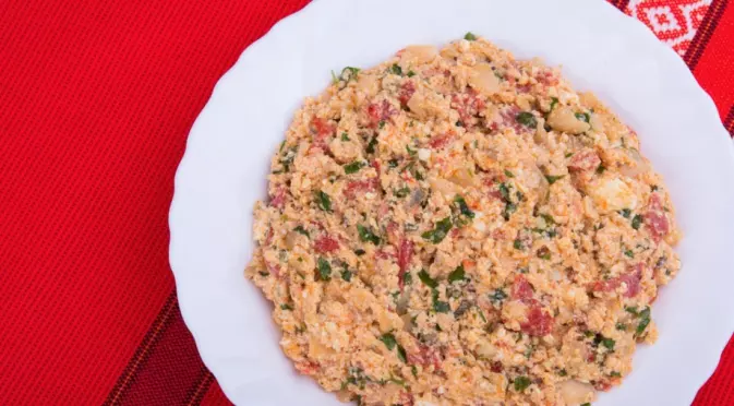 Бъркани продукти на тиган за уникална вечеря - ето как