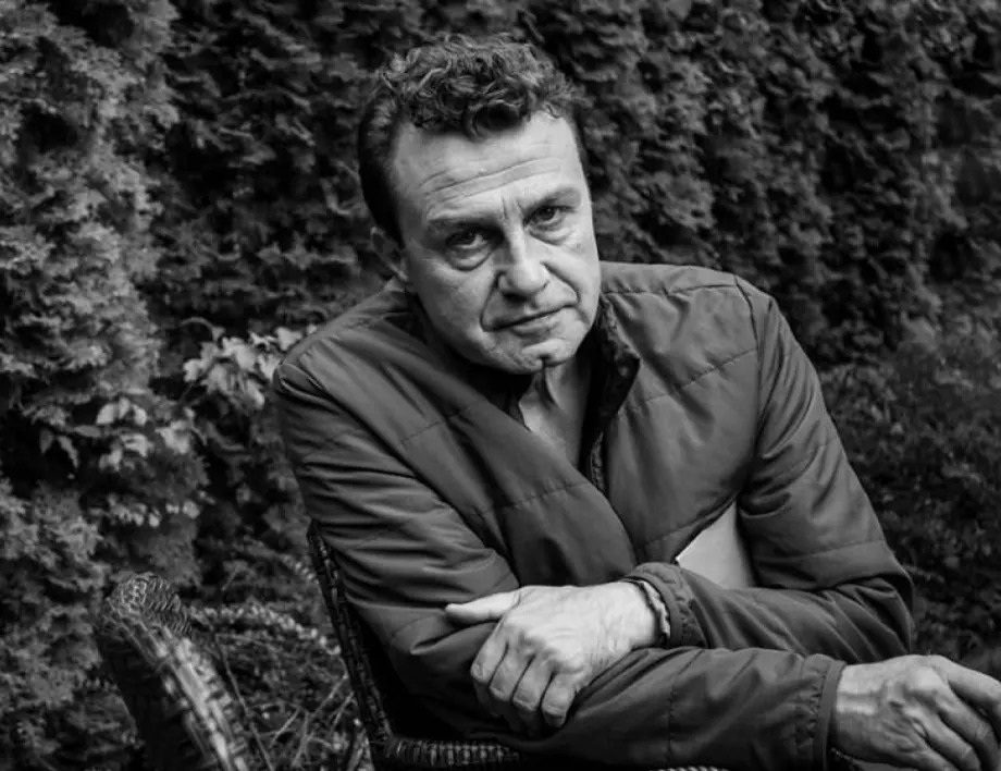 20 бързи въпроса към актьора Емил Марков