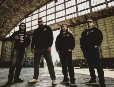 Групата Abandoned Crew, която изследва изоставени сгради: Тръпката от неизвестното те завладява