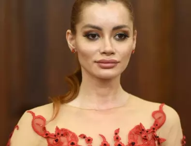 Изгонената от "Ергенът" Евгения с първи думи (ВИДЕО)