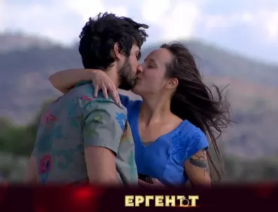 Елена от "Ергенът" с нова провокация (СНИМКИ)