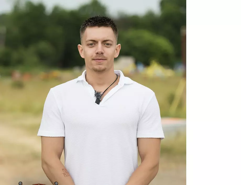 Уау! Радостин се жени за участничка в 