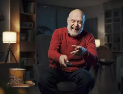 Най-смешен виц на деня: Стар генерал с млада съпруга
