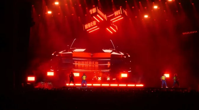 Жесток диско метъл с Electric Callboy и смазващи Lamb Of God за финал на Hills of Rock 2026